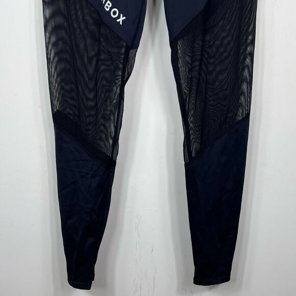 Onzie Shadowbox Mesh Inserts Leggings - Picture 3 of 10